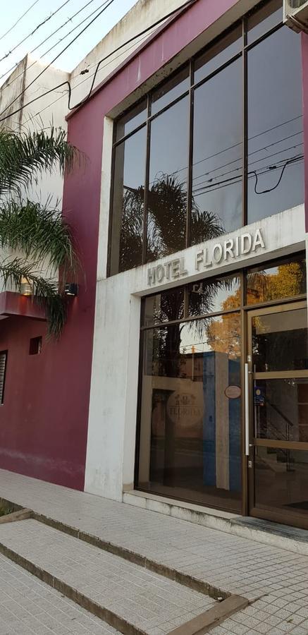 Hotel Florida Saladas 外观 照片